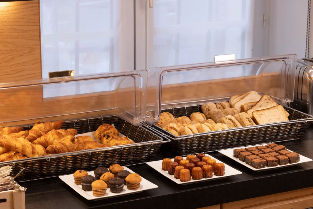 16A8508 horset opera bd