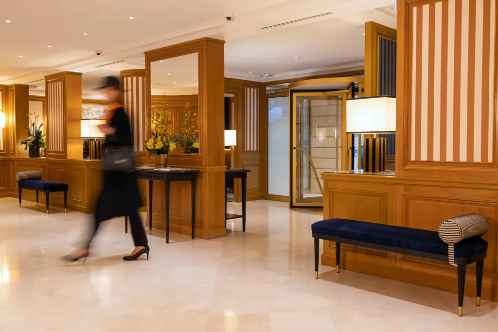 16A8610 horset opera bd