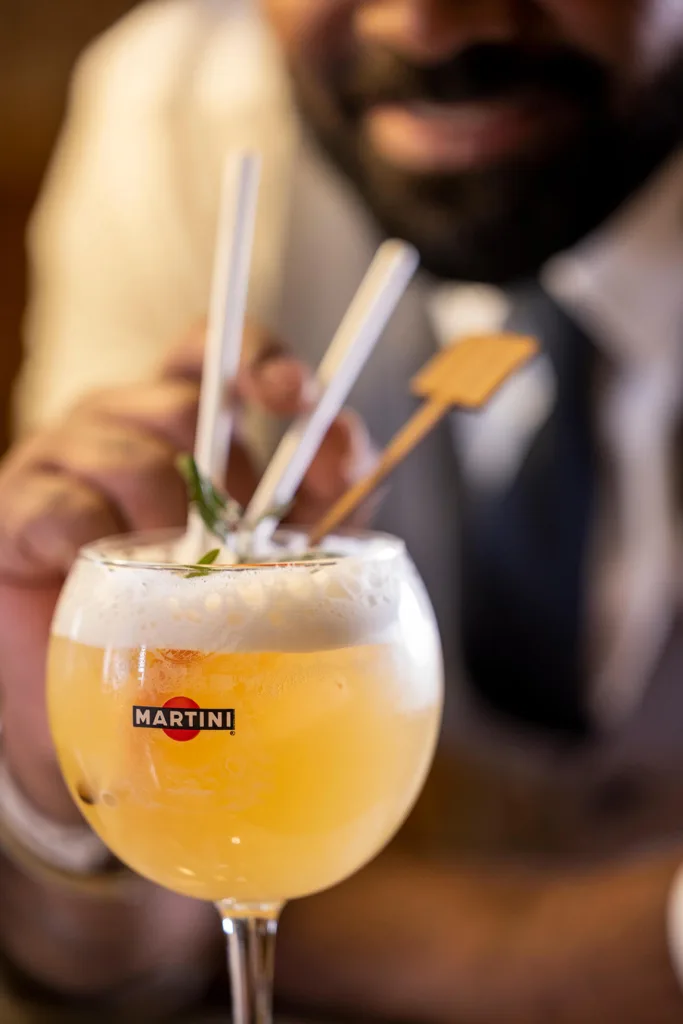 16A8754 horset opera bd