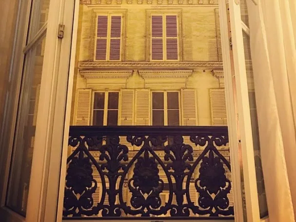 Social media Horset opera paris jpg