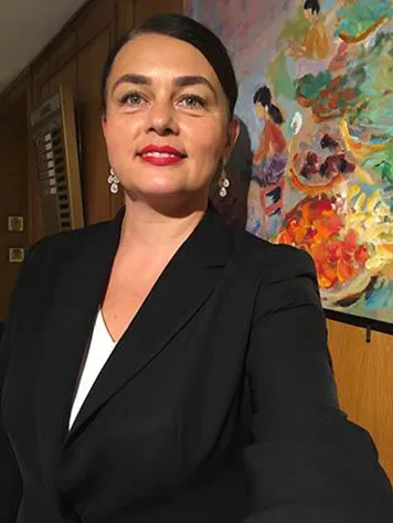 isabelle sous directrice jpg